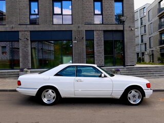 1988 Mercedes-Benz S-Класс 560 II (W126) Рестайлинг, белый, 4400000 рублей, вид 3