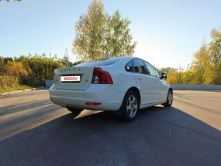2011 Volvo S40 II Рестайлинг, белый, 552000 рублей, вид 4