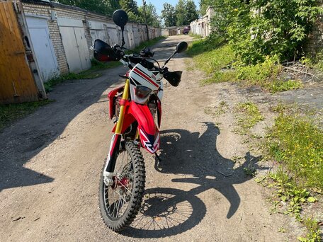 2023 Regulmoto CR-Z 300, красный, 180000 рублей, вид 3
