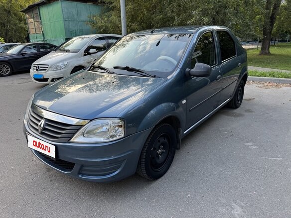 2010 Renault Logan I Рестайлинг, синий