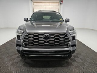 2026 Toyota Sequoia III, серебристый, 15990000 рублей, вид 2
