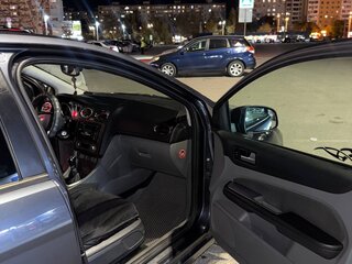 2008 Ford Focus II Рестайлинг, серый, 500000 рублей, вид 5