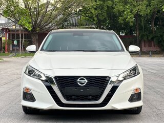 2022 Nissan Altima VI (L34), белый, 1827000 рублей, вид 2