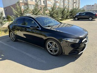 2018 Mercedes-Benz A-Класс 200 IV (W177), чёрный, 2700000 рублей, вид 1