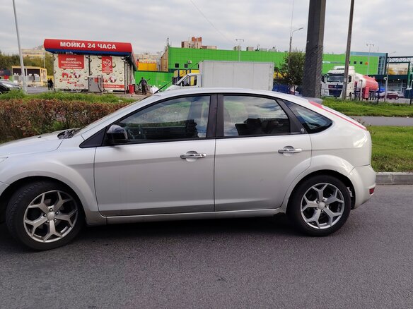 2011 Ford Focus II Рестайлинг, серый, 475000 рублей - вид 8