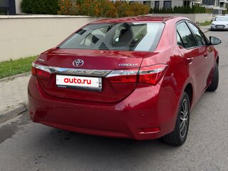 2013 Toyota Corolla XI (E160, E170, E180), красный, 1350000 рублей, вид 5