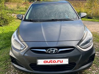 2013 Hyundai Solaris I, серый, 700000 рублей, вид 1