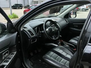2010 Mitsubishi ASX I, чёрный, 750000 рублей, вид 4