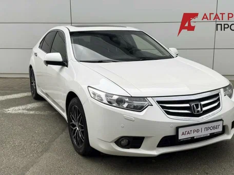 2012 Honda Accord VIII Рестайлинг, белый, 1230000 рублей, вид 3