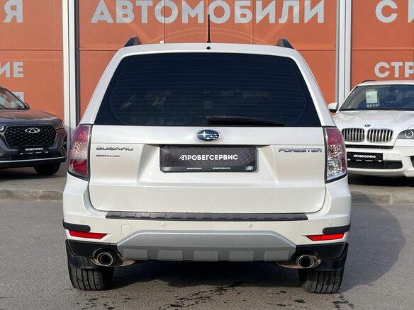 2012 Subaru Forester III Рестайлинг, белый, 1094000 рублей - вид 5