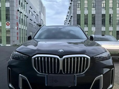 2024 BMW X5 Long 30Li IV (G05/G18) Рестайлинг, синий, 7700000 рублей, вид 2
