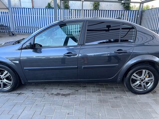 2008 Renault Megane II Рестайлинг, серый, 500000 рублей, вид 4