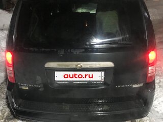 2010 Chrysler Town & Country V, чёрный, 1190000 рублей, вид 4