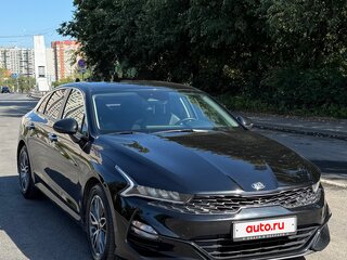 2021 Kia K5 III, чёрный, 2600000 рублей, вид 2
