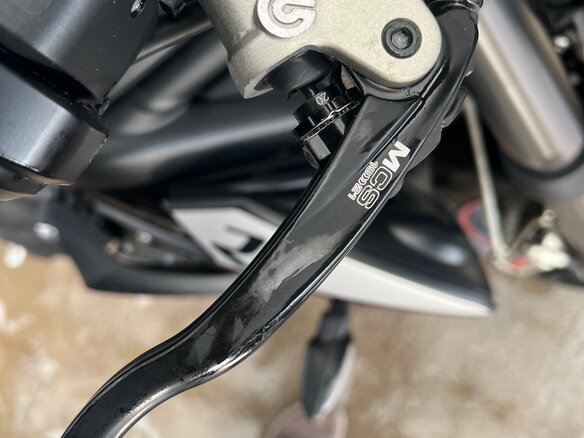 2019 Triumph Street Triple, чёрный, 750000 рублей - вид 15