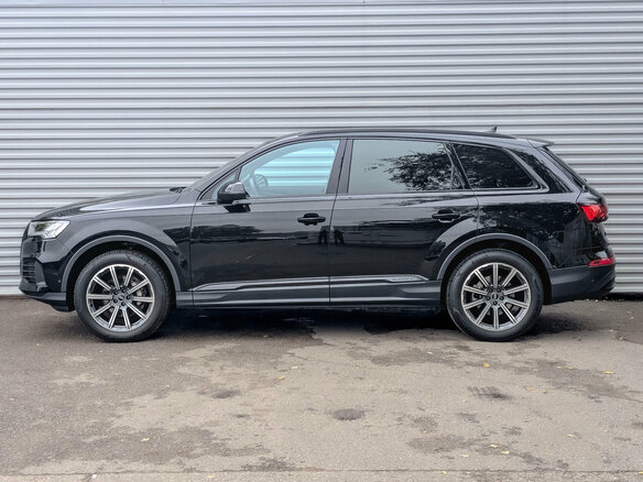 2023 Audi Q7 45 TFSI II (4M) Рестайлинг, чёрный, 7550000 рублей - вид 7