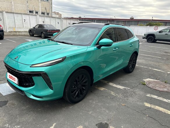 2022 Forthing T5 EVO, зелёный, 1825000 рублей