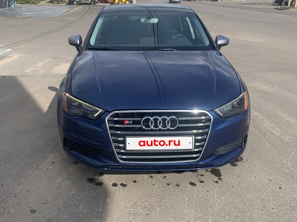 2016 Audi A3 III (8V), синий, 1650000 рублей