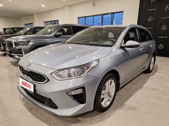 2020 Kia Ceed III, чёрный, 1920000 рублей
