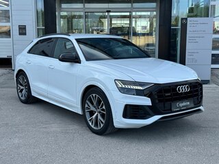 2019 Audi Q8 55 TFSI I (4M), белый, 6450000 рублей, вид 5