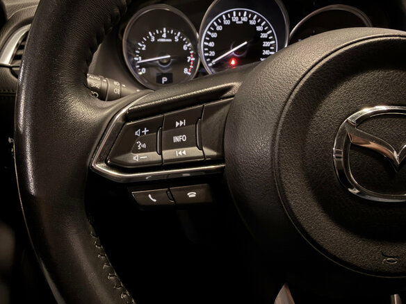 2017 Mazda 6 III (GJ) Рестайлинг, серый, 1659000 рублей - вид 16