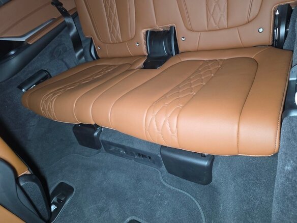 2024 BMW X7 40i I (G07) Рестайлинг, белый - вид 14