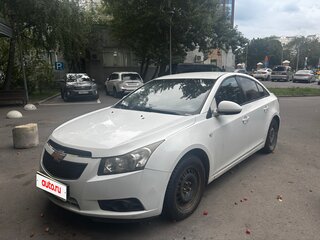 2012 Chevrolet Cruze I, белый, 600000 рублей, вид 3