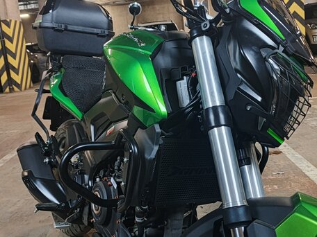 2023 Bajaj Dominar 400, зелёный, 430000 рублей, вид 4