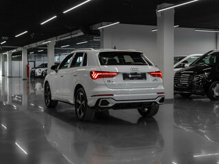 2026 Audi Q3 35 TFSI II (F3), белый, 3990000 рублей, вид 4
