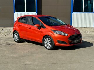 2016 Ford Fiesta Mk6 Рестайлинг, оранжевый, 890000 рублей, вид 3