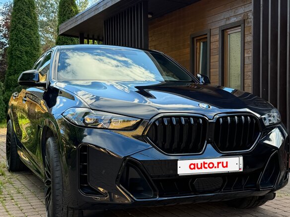 2021 BMW X6 40i III (G06), чёрный, 7750000 рублей