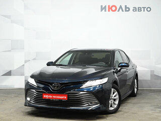 2018 Toyota Camry VIII (XV70), синий, 2450000 рублей, вид 1