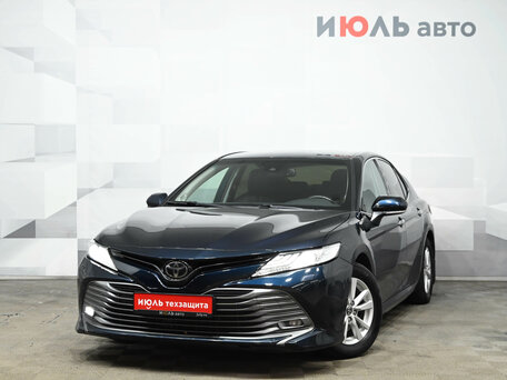 Toyota Camry VIII (XV70)
