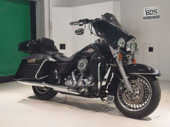 2009 Harley-Davidson Electra Glide, чёрный, 877000 рублей - вид 2