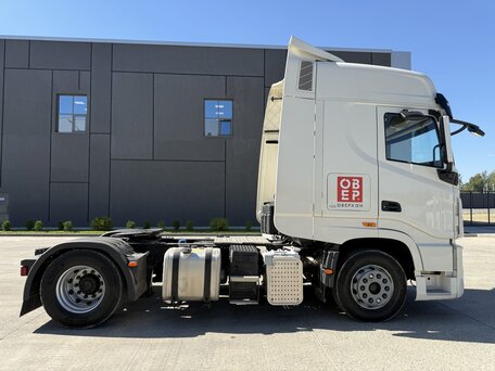 2024 Dongfeng GX, белый, 5730000 рублей, вид 2