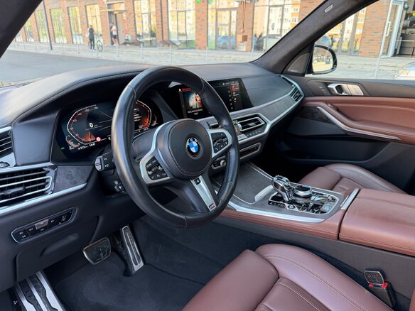 2021 BMW X7 30d I (G07), чёрный, 7800000 рублей - вид 12