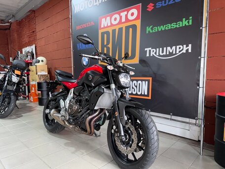2014 Yamaha MT-07 (FZ-07), красный, 720000 рублей, вид 1