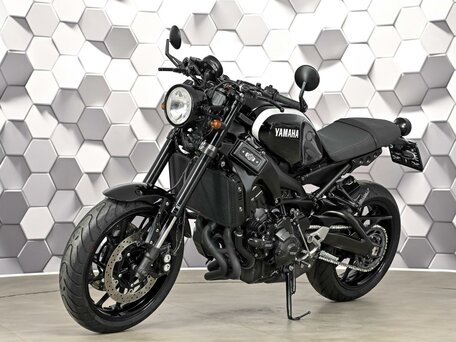 2017 Yamaha XSR900, чёрный, 725000 рублей, вид 2
