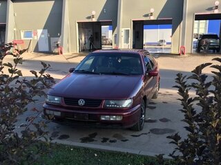 1994 Volkswagen Passat B4, красный, 230000 рублей, вид 4