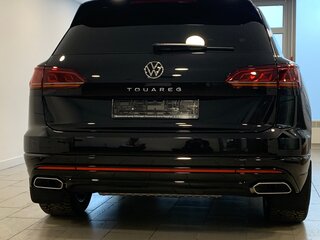 2022 Volkswagen Touareg III, чёрный, 8050000 рублей, вид 5