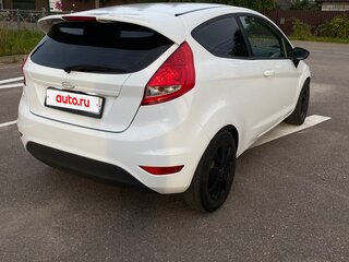2009 Ford Fiesta Mk6, белый, 370000 рублей, вид 4