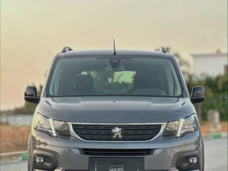 2023 Peugeot Rifter L1 I, серый, 2800000 рублей, вид 5