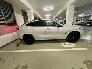 2023 BMW X6 40i III (G06) Рестайлинг, белый, 12500000 рублей, вид 3