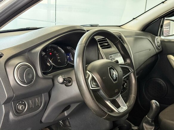 2018 Renault Logan Stepway II Рестайлинг, серый, 755000 рублей - вид 6