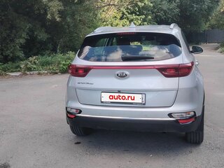2019 Kia Sportage IV Рестайлинг, серебристый, 2180000 рублей, вид 4