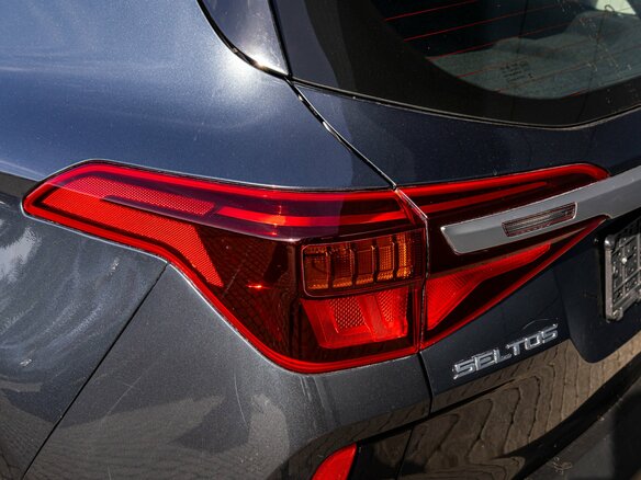 2020 Kia Seltos I, серый, 1795000 рублей - вид 11