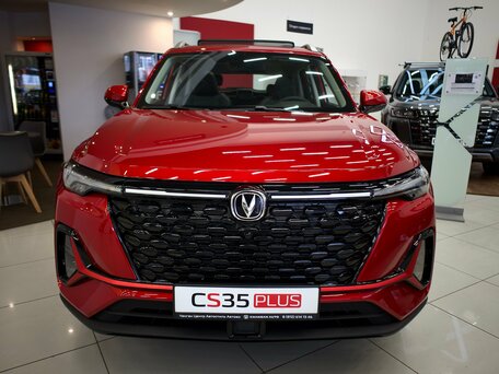 2025 Changan CS35 Plus I Рестайлинг, красный, 2789900 рублей, вид 2