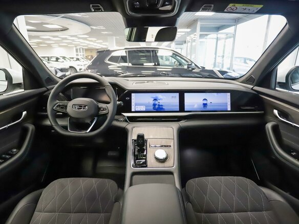 2026 Geely Monjaro I Рестайлинг, белый - вид 18