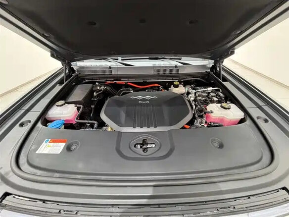 2026 BYD FangChengBao Leopard 5 47.8 kWh I Рестайлинг, серый, 7600000 рублей - вид 21