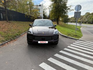 2020 Porsche Cayenne E-Hybrid III, коричневый, 7990000 рублей, вид 2